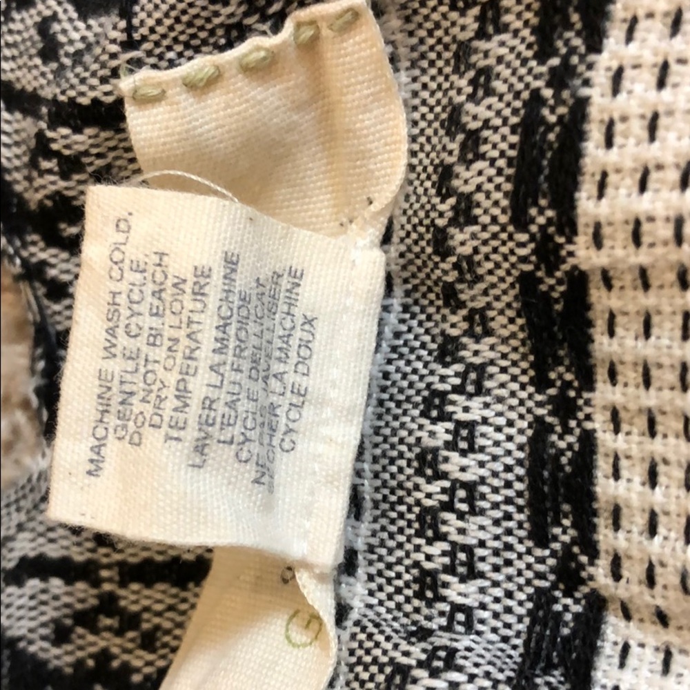 Quagga Green Label Shawl/Wrap - Picture 3 of 5